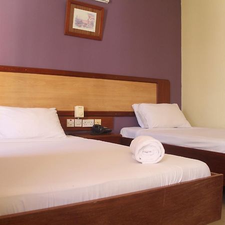 Iris Hotel Dar Es Salaam Zewnętrze zdjęcie