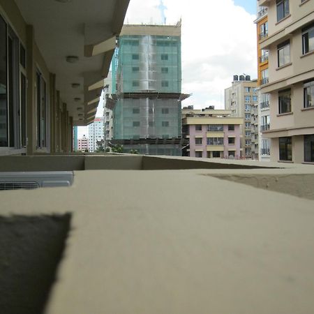 Iris Hotel Dar Es Salaam Zewnętrze zdjęcie