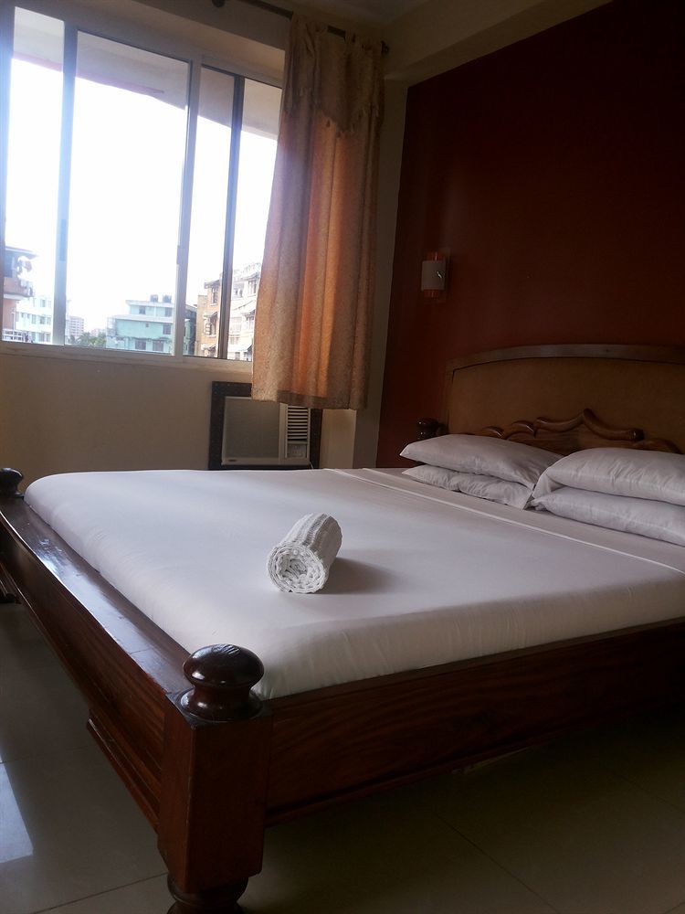 Iris Hotel Dar Es Salaam Zewnętrze zdjęcie