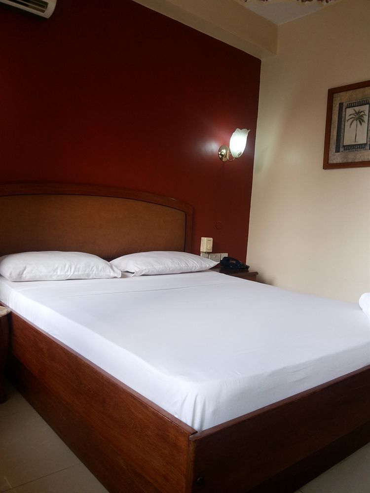 Iris Hotel Dar Es Salaam Zewnętrze zdjęcie